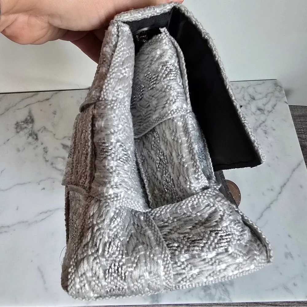 Alma Tonutti Silver Woven Metallic Chain Strap Shoulder Hand Bag Italy